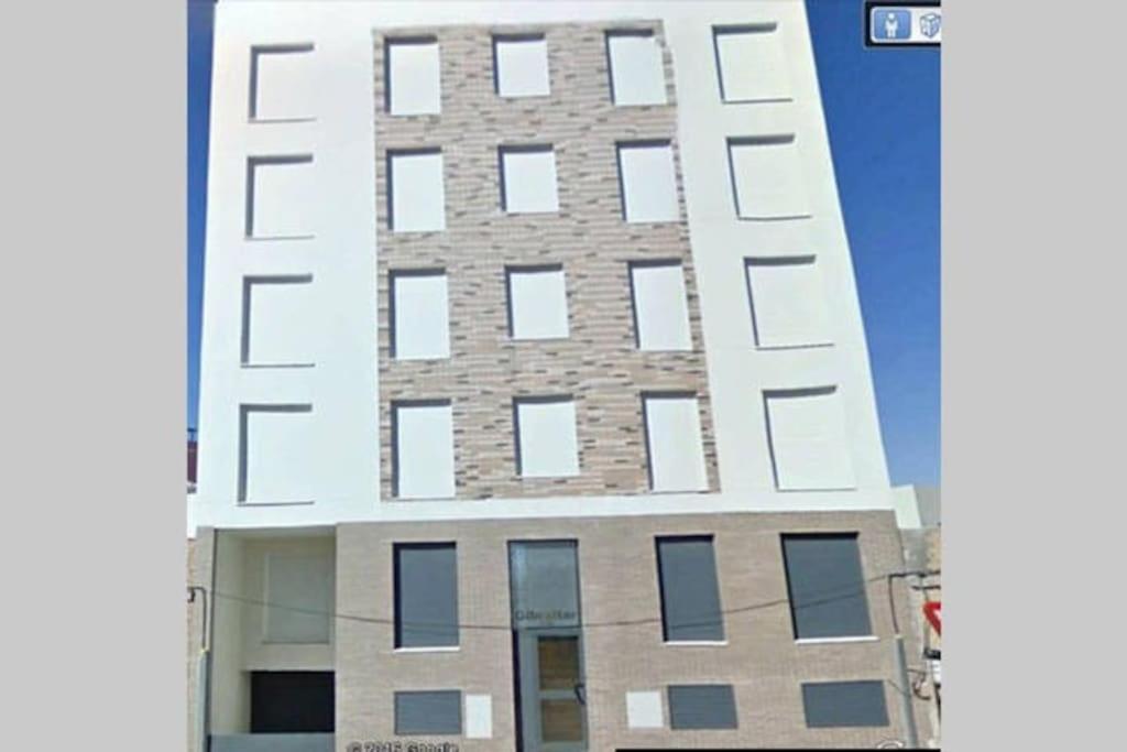 2F, Aire Acondic, 80M2, 2 Dormitorios, 4 Huespedes, Wifi Gratis La Línea de la Concepción المظهر الخارجي الصورة